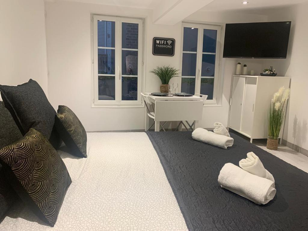 O'Coeur Du Bouchon 1 Apartment Троа Екстериор снимка